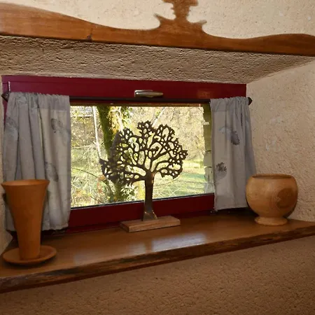 Vakantiehuis Le Bois De Barthes Lavercantière